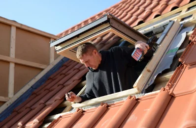 Pose de fenêtres de toit Velux à Leschaux